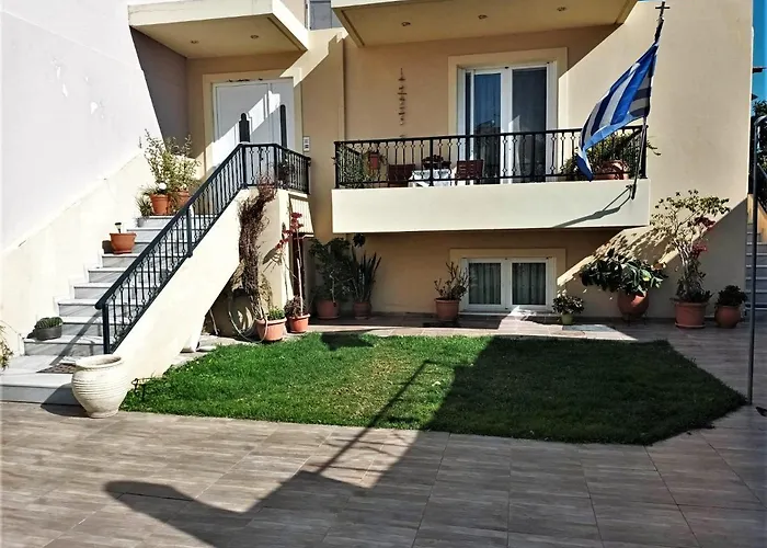 Διαμέρισμα Family Yard House *