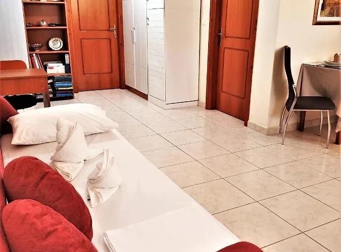 Family Yard House * Κως Πόλη